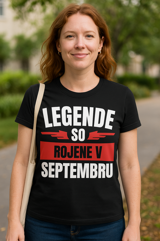 Smešna majica legende (krila) so rojene v (mesec po želji)