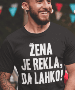 Smešna majica Žena je rekla, da lahko