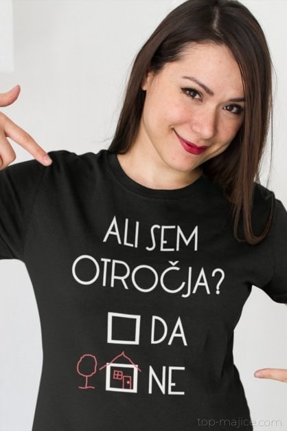 Smešna majica 'Ali sem otročja?'