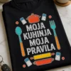 Majica z napisom MOJA KUHINJA MOJA PRAVILA in retro kuhinjskimi motivi